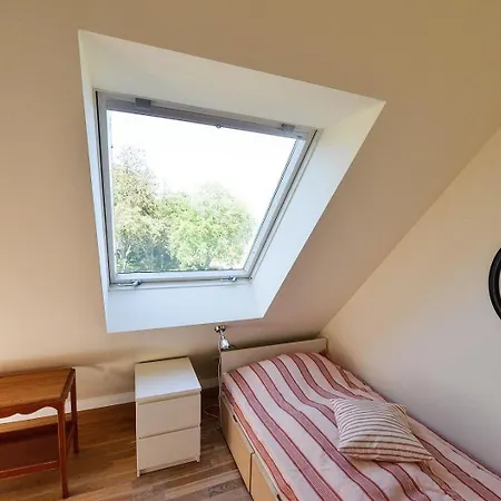 Apartment Ruegen-ferienwohnung-8-am-wasser-gut-grubnow-mit-wlan-und-sauna *