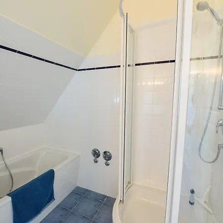 Apartment Ruegen-ferienwohnung-8-am-wasser-gut-grubnow-mit-wlan-und-sauna *